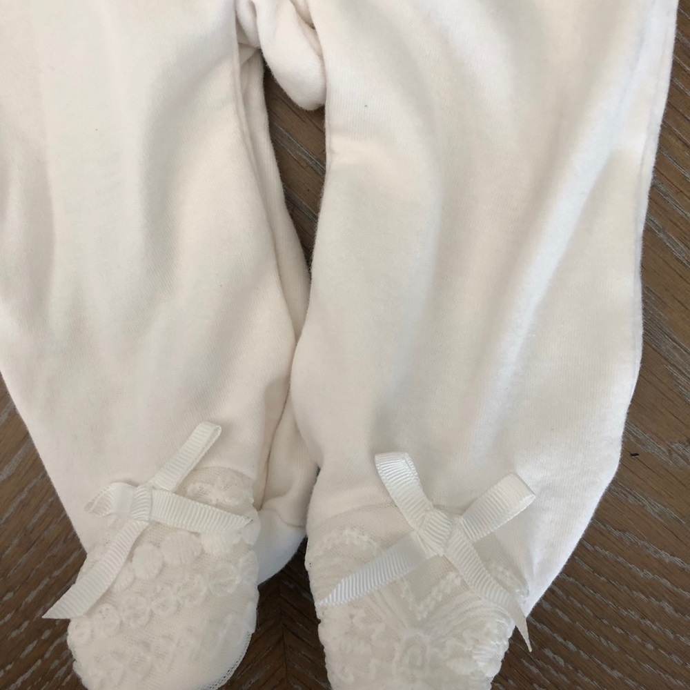 NWOT Girl’s Wendy Bellissimo Onesie - Picture 5 of 6